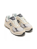 кросівки new balance 2002