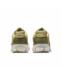 зум вомеро 5