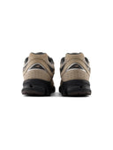 кросівки new balance 2002

