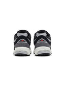 Кросівки New Balance 2002R
