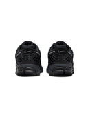 nike vomero 5

